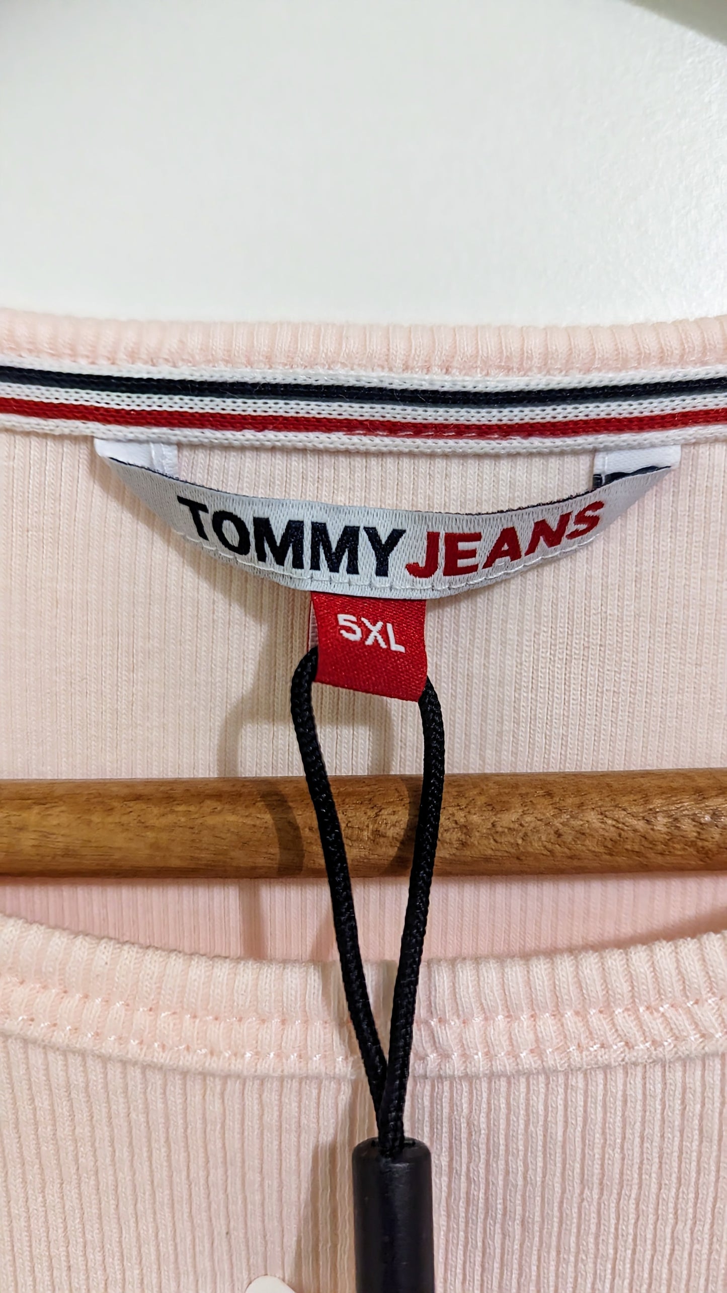 TOMMY JEANS Damen T-Shirt Gr. 46