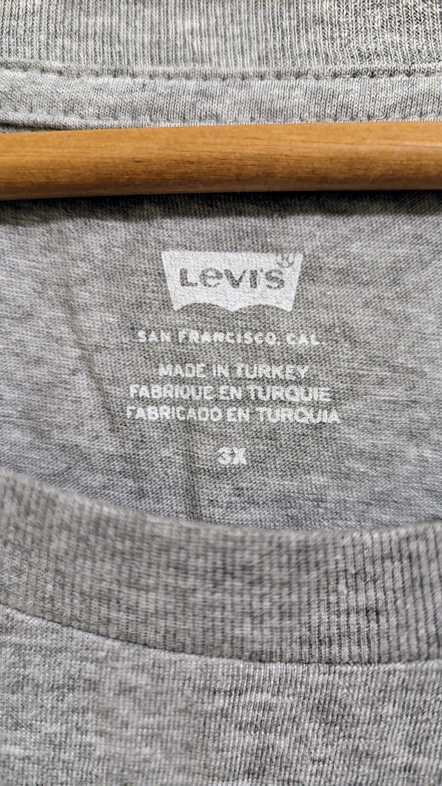 LEVI'S Damen T-Shirt Gr. 48 oder 50