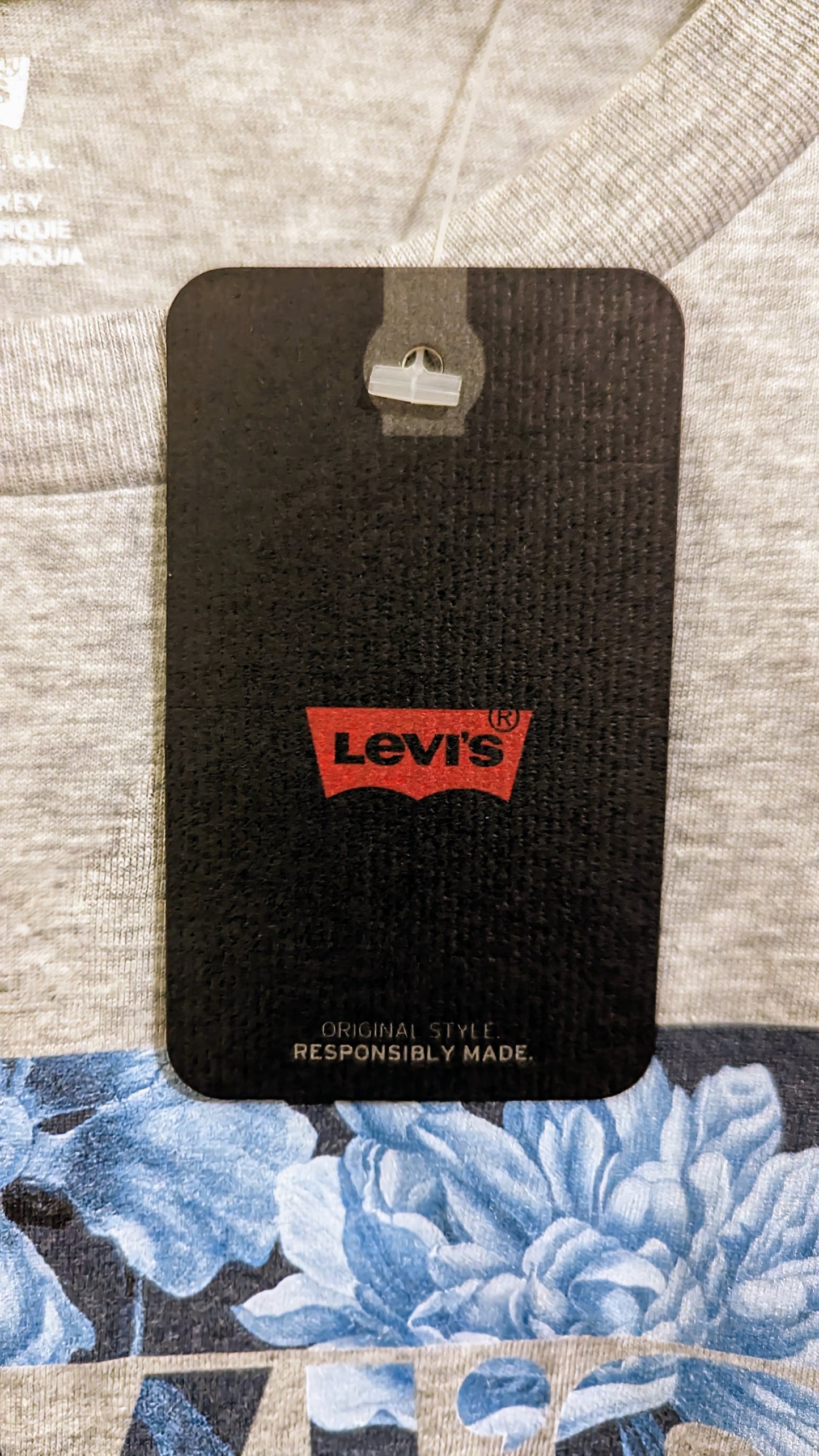 LEVI'S Damen T-Shirt Gr. 48 oder 50