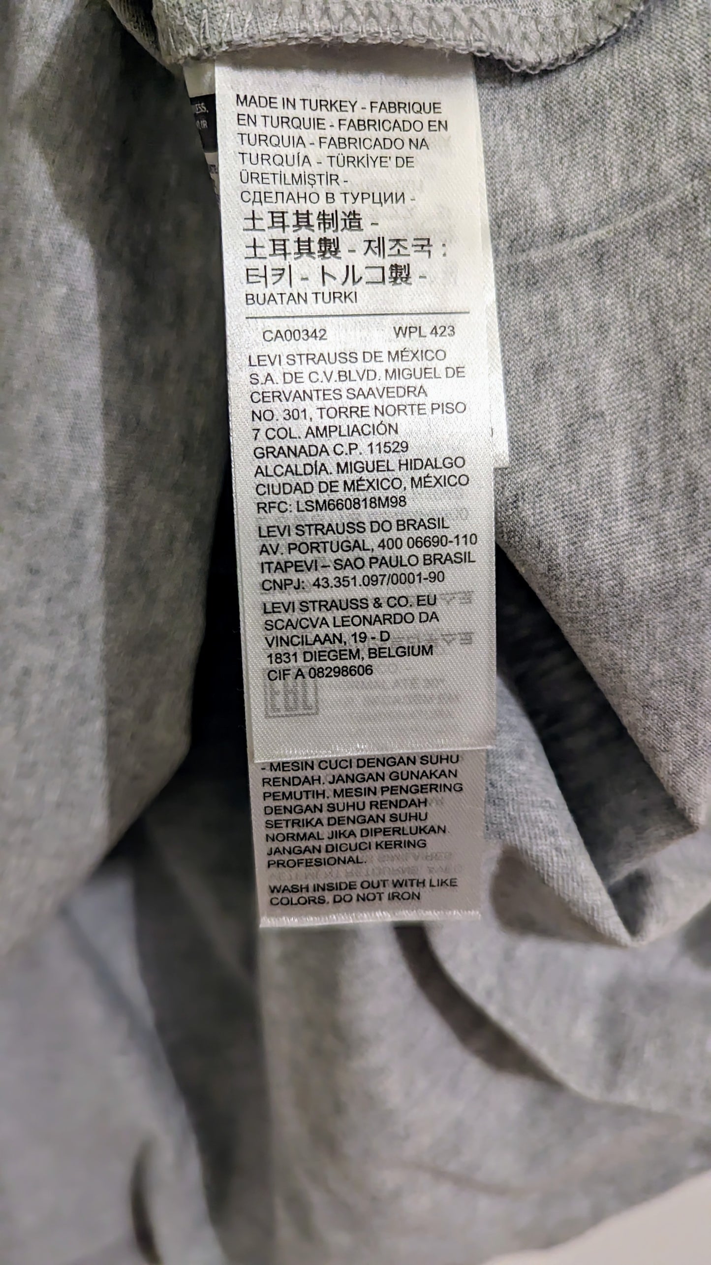 LEVI'S Damen T-Shirt Gr. 48 oder 50