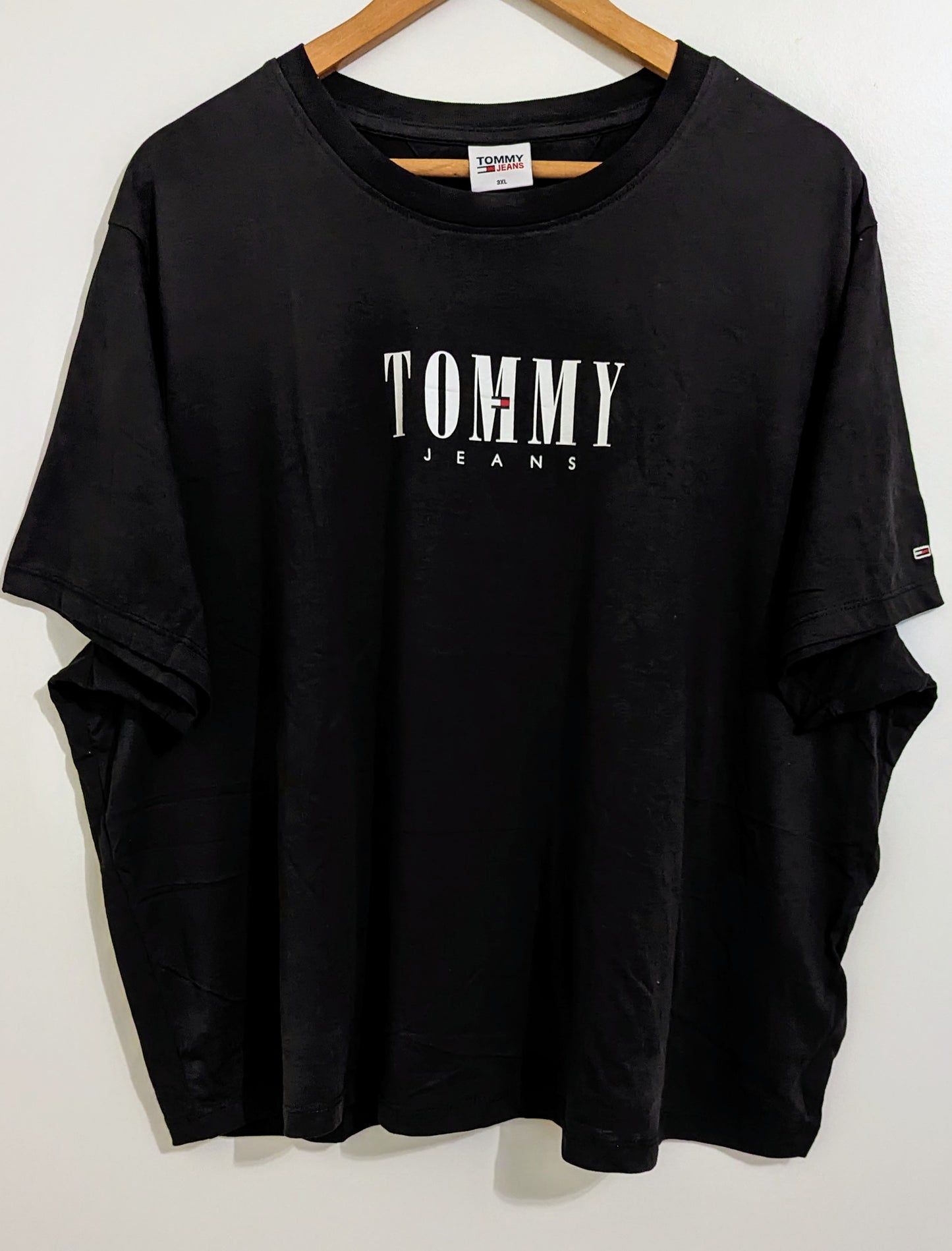 TOMMY JEANS Damen T-Shirt Gr. 50