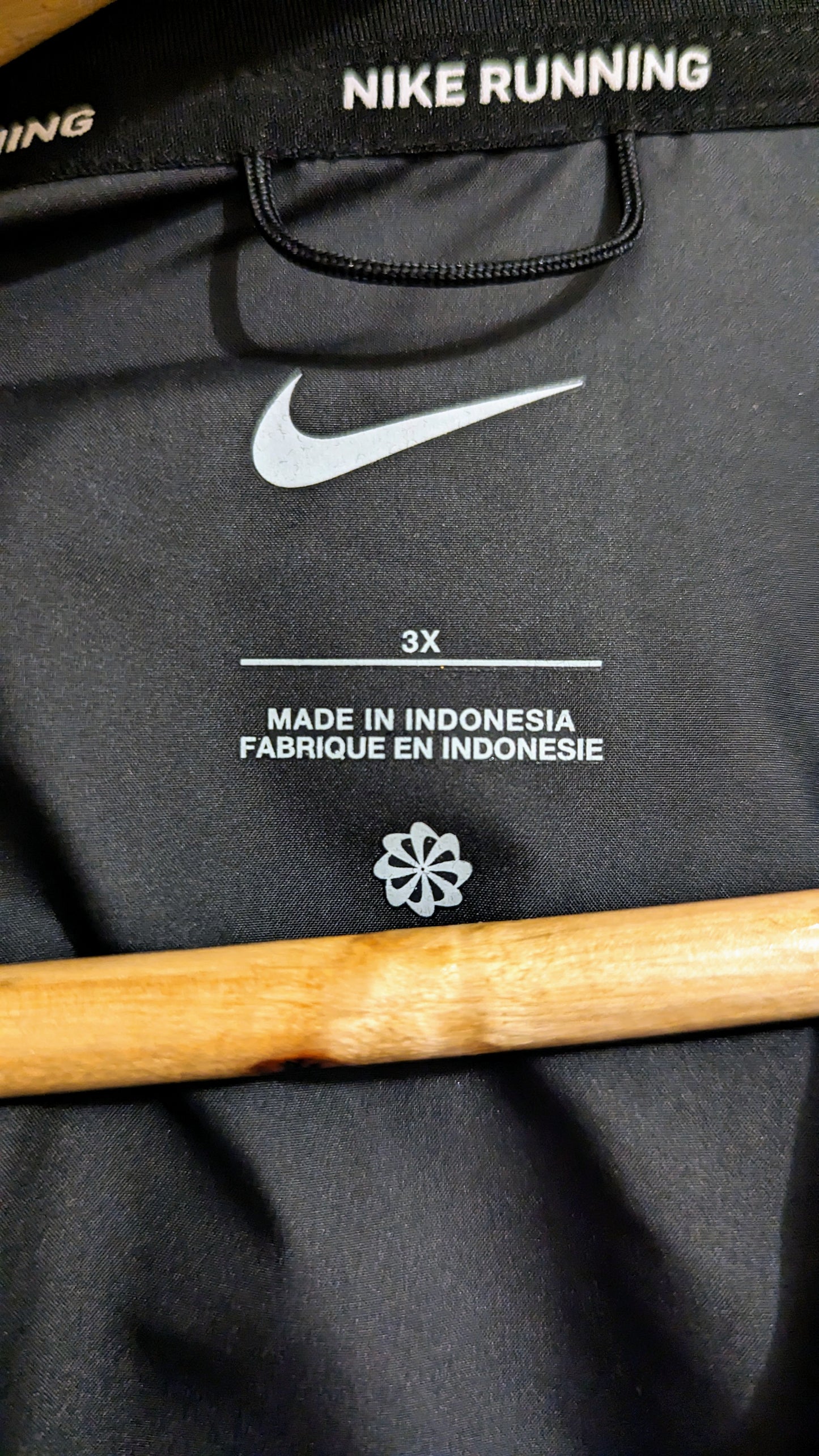 NIKE Damen Trainingsjacke Gr. 54