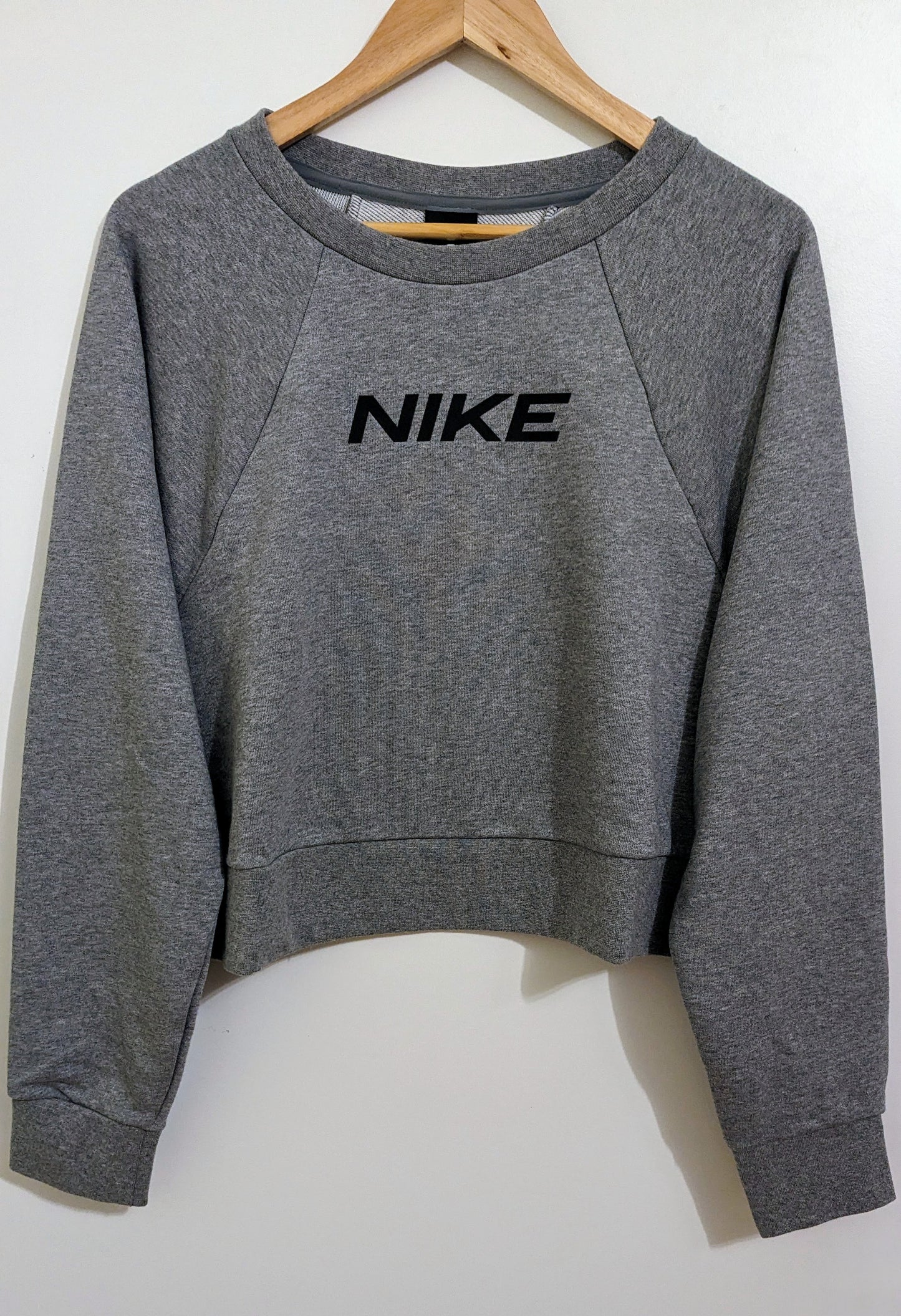 Nike Damen Sweatshirt Gr. 42/44