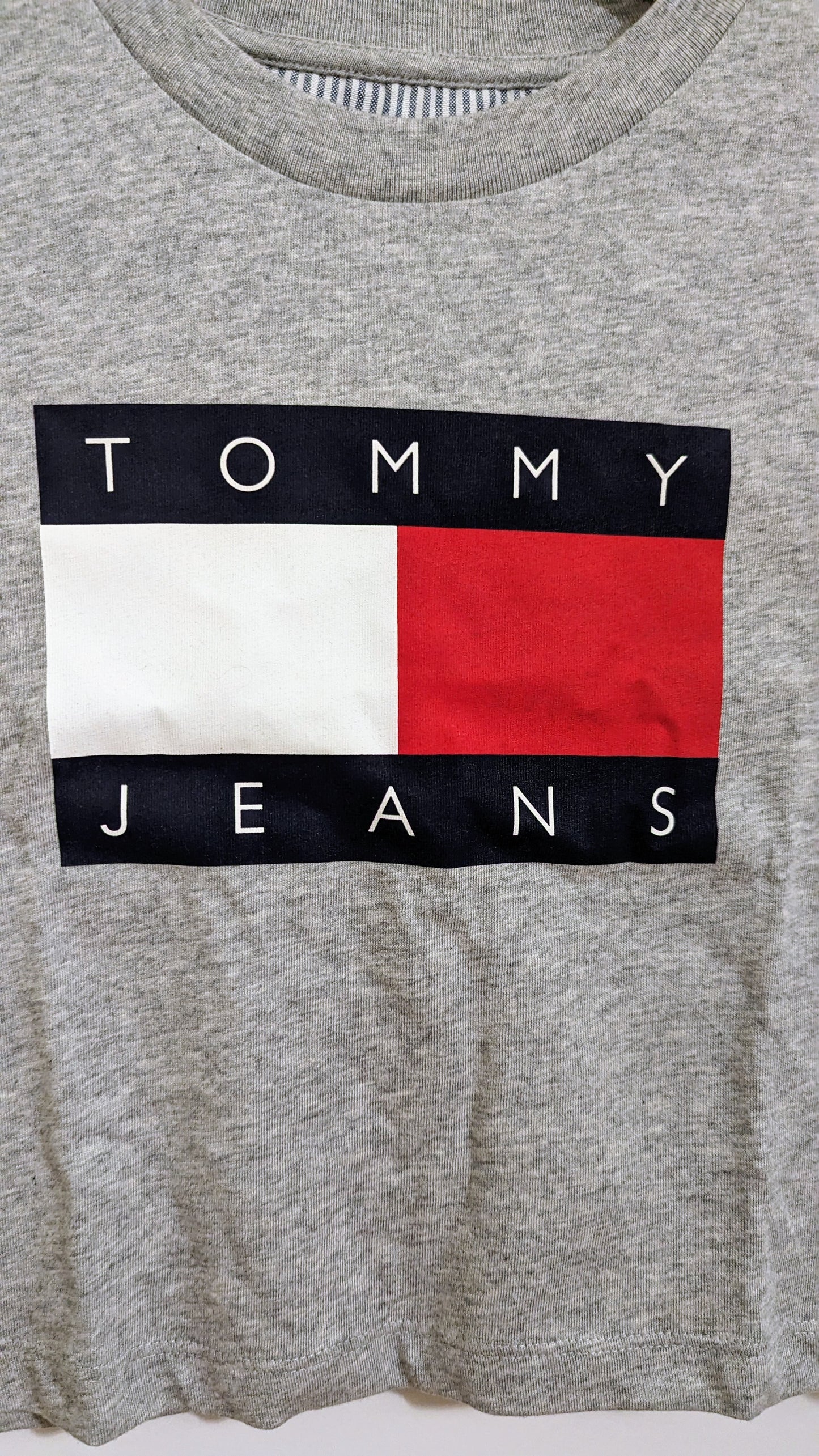 TOMMY JEANS Mädchen T-Shirt Gr. 128