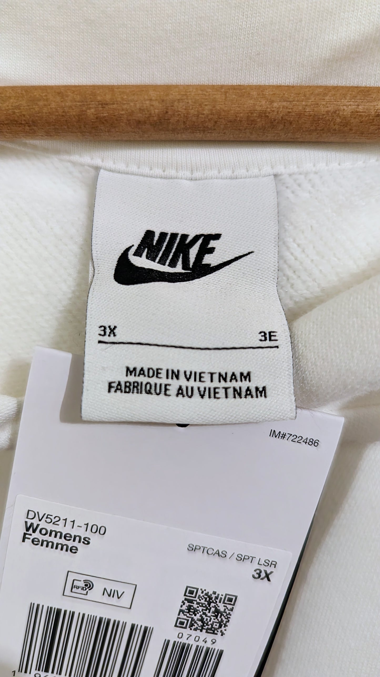 NIKE Damen Sweatjacke Gr. 50 oder 52
