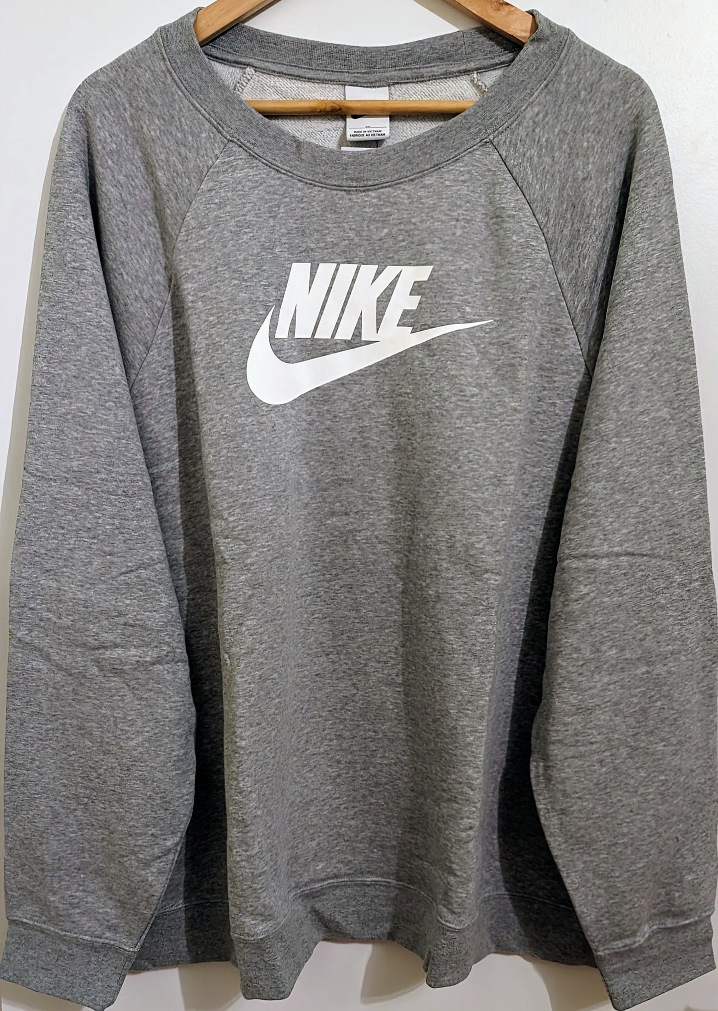 NIKE Damen Sweatshirt Gr. 54