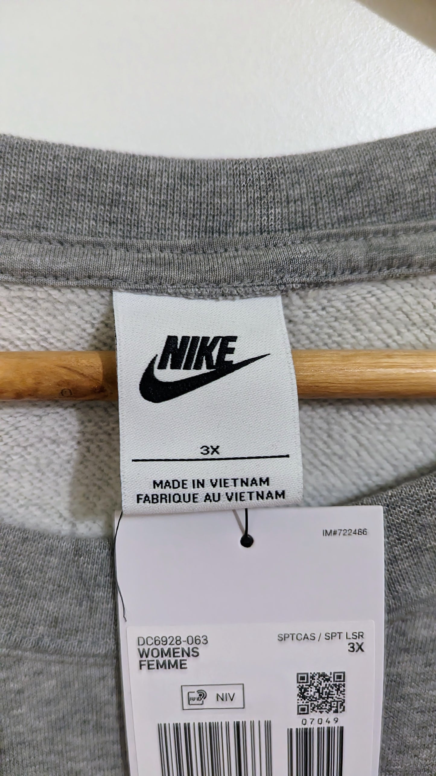 NIKE Damen Sweatshirt Gr. 54