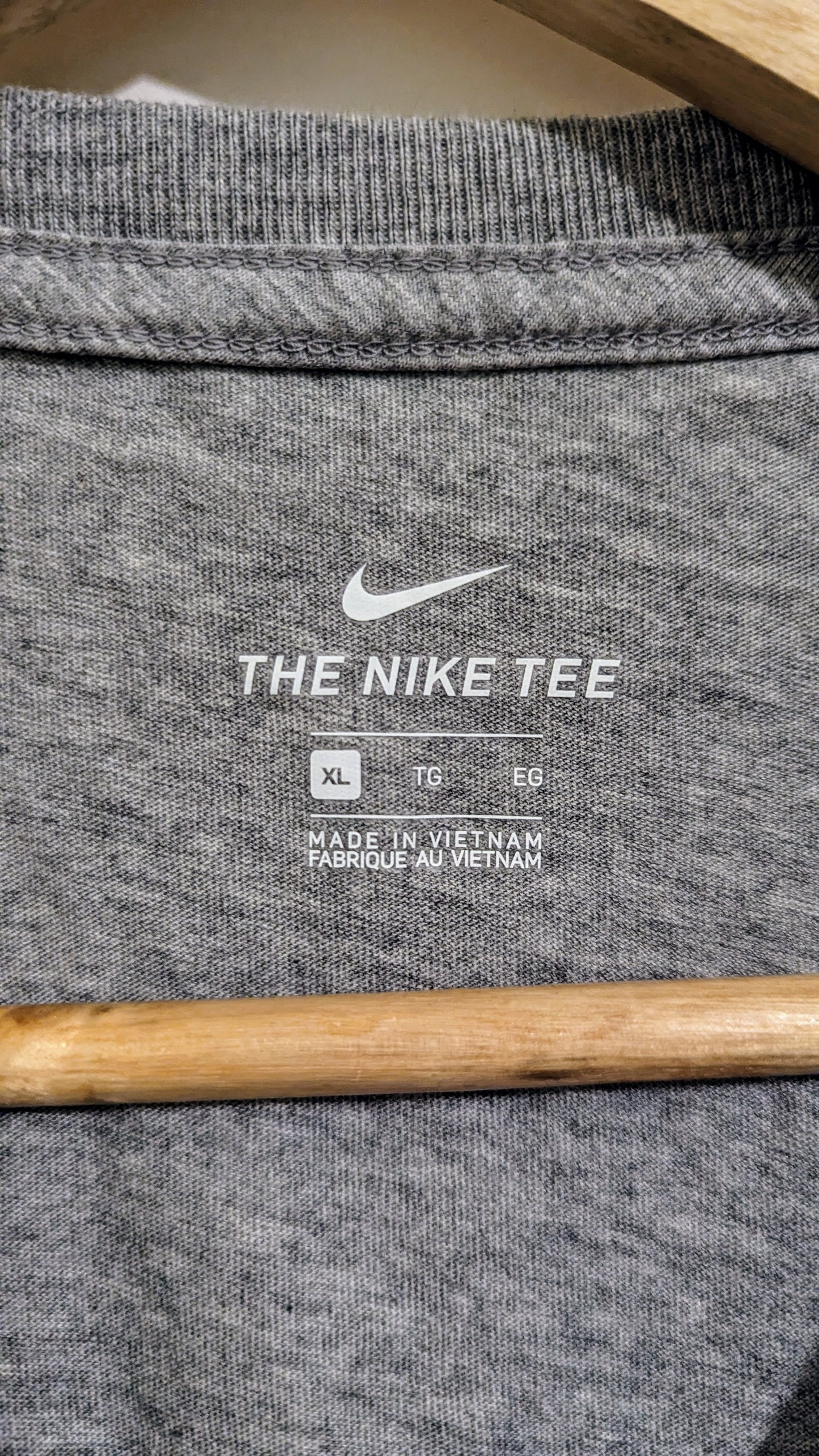 NIKE Damen Shirt Gr. 44